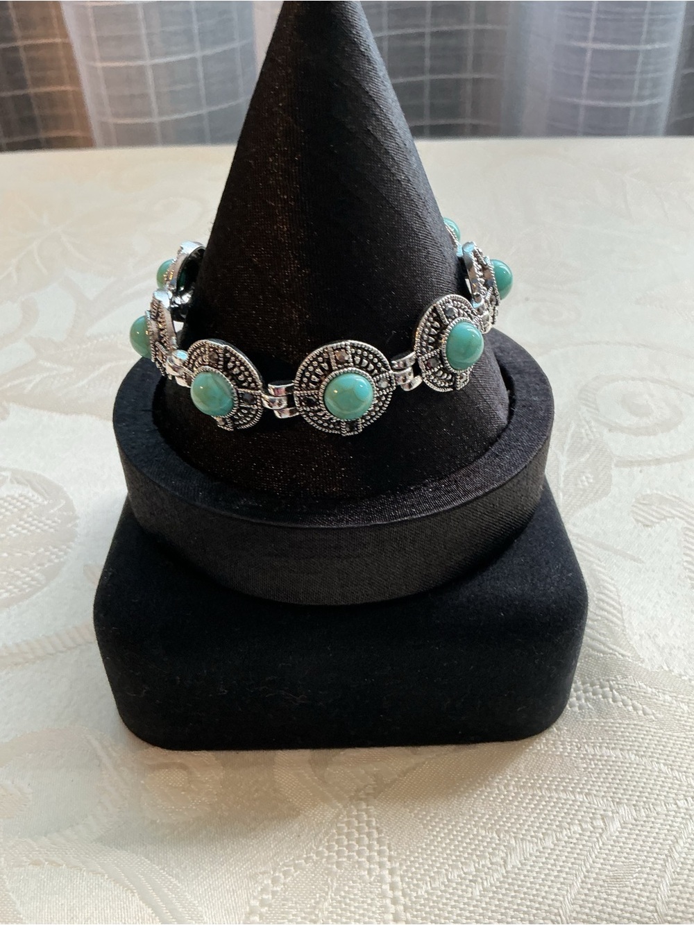 Blue Dyed Howlite Cabochons & Faux Marcasite Silver Tone Bracelet